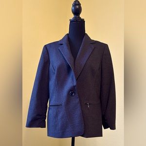 Kasper 2-piece grey suit